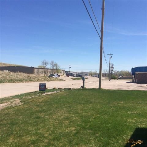 807 East Street Andrew Street, Rapid City, SD 57701